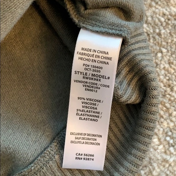 💕HP💕Splendid camo pullover shirt - Picture 10 of 10